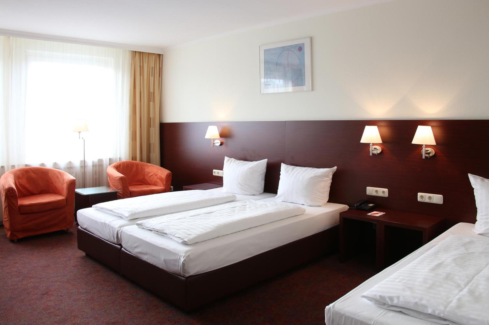 แอนดี ชตัดโฮเต็ล มึนเช่น Hotel มิวนิก ภายนอก รูปภาพ
